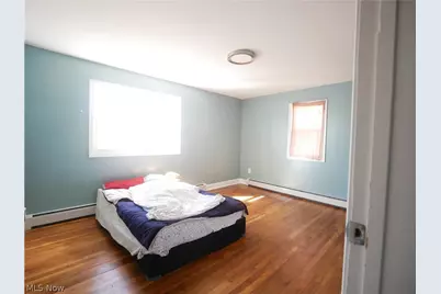 190 10th Street, Campbell, OH 44405 - Photo 7