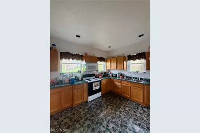 404 1st Street, Pennsboro, WV 26415 - Photo 9