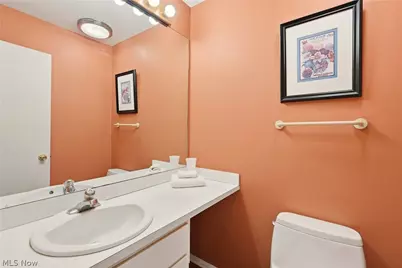 17650 Walnut Trail, Chagrin Falls, OH 44023 - Photo 17