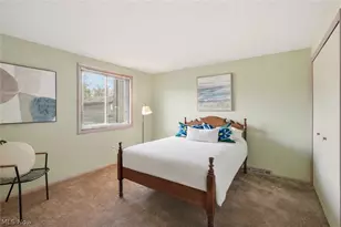 17650 Walnut Trail, Chagrin Falls, OH 44023 - Photo 23