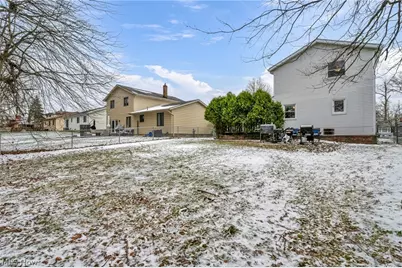13800 Milo Road, Garfield Heights, OH 44125 - Photo 37