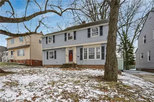 9704 S Highland Ave, Garfield Heights, OH 44125 - Photo 3