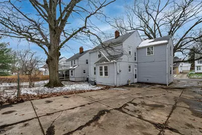 9704 S Highland Avenue, Garfield Heights, OH 44125 - Photo 37
