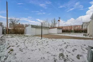 21601 Gardenview Dr, Maple Heights, OH 44137 - Photo 33