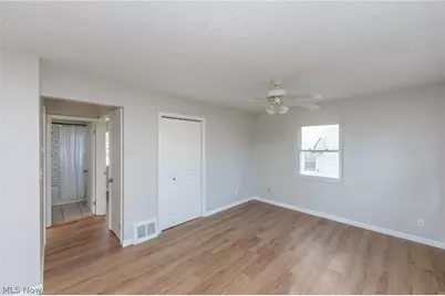 609 Princeton Avenue, Elyria, OH 44035 - Photo 11