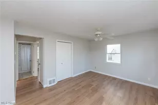 609 Princeton Ave, Elyria, OH 44035 - Photo 11