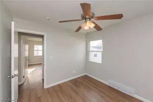 609 Princeton Ave, Elyria, OH 44035 - Photo 31