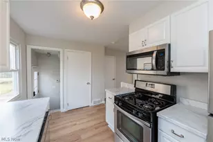 609 Princeton Ave, Elyria, OH 44035 - Photo 21