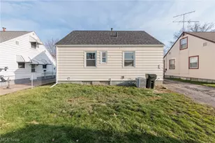 609 Princeton Ave, Elyria, OH 44035 - Photo 7