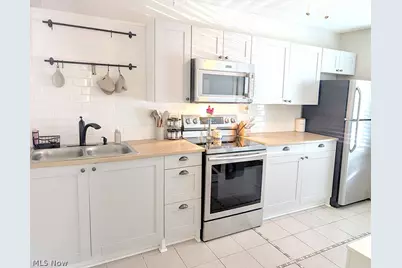 7046 Southern Boulevard, Youngstown, OH 44512 - Photo 3