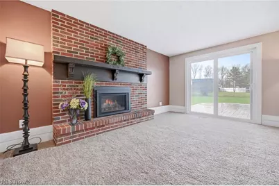 8984 Sherwood Drive NE, Warren, OH 44484 - Photo 5