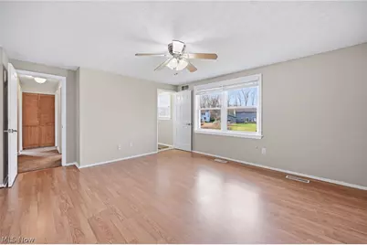 8984 Sherwood Drive NE, Warren, OH 44484 - Photo 17