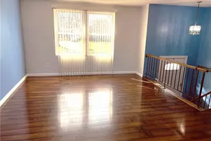 5630 Stanford Ave, Austintown, OH 44515 - Photo 9