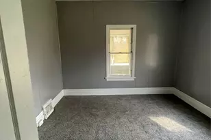 875 E 131st St, Loveland, OH 44108 - Photo 13