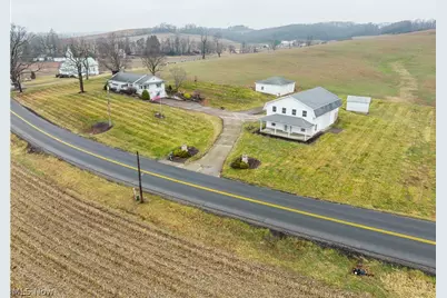 3967 Crooked Run Road NW, New Philadelphia, OH 44663 - Photo 1