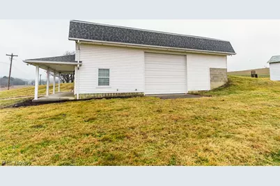 3967 Crooked Run Road NW, New Philadelphia, OH 44663 - Photo 41