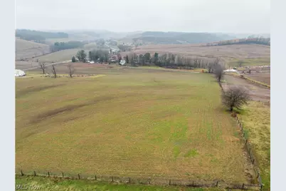 3967 Crooked Run Road NW, New Philadelphia, OH 44663 - Photo 3