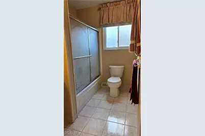 2319 Green Acres Drive, Parma, OH 44134 - Photo 17