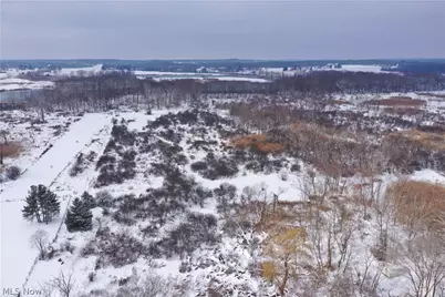 12167 Mantua Center Road, Mantua, OH 44255 - Photo 5