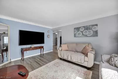 6133 W 54th Street, Parma, OH 44129 - Photo 13