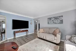 6133 W 54th St, Parma, OH 44129 - Photo 13