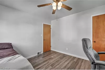 6133 W 54th Street, Parma, OH 44129 - Photo 19
