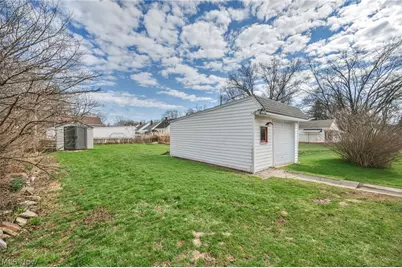 6133 W 54th Street, Parma, OH 44129 - Photo 43