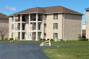 7374 Eisenhower Dr, Boardman, OH 44512 - Photo 11