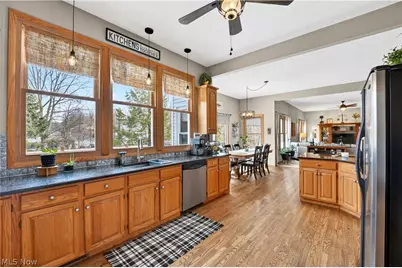 7582 Wilton Lane, North Royalton, OH 44133 - Photo 7