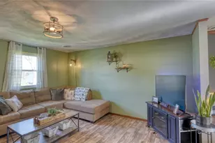 122 Myrna Dr, Cambridge, OH 43725 - Photo 5