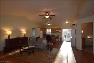 8230 Stadler Ave, Boardman, OH 44512 - Photo 5