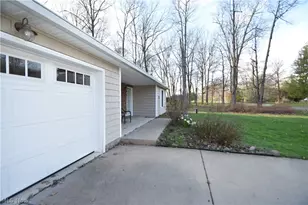 8230 Stadler Ave, Boardman, OH 44512 - Photo 3