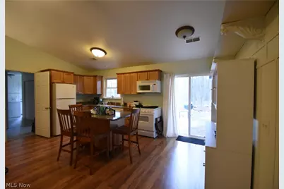 8230 Stadler Avenue, Boardman, OH 44512 - Photo 7
