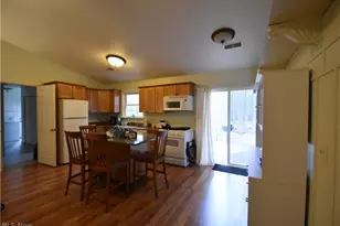 8230 Stadler Ave, Boardman, OH 44512 - Photo 7