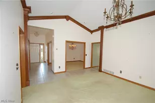 7863 Walnut St, Boardman, OH 44512 - Photo 9