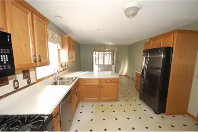 7863 Walnut Street #A, Boardman, OH 44512 - Photo 13