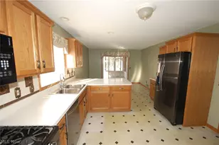 7863 Walnut St, Boardman, OH 44512 - Photo 13