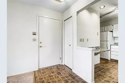 1207 W River Road N #D3, Elyria, OH 44035 - Photo 5