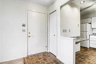 1207 W River Rd N, Elyria, OH 44035 - Photo 5