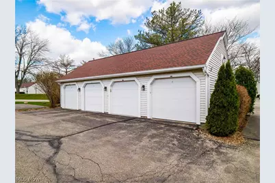 1207 W River Road N #D3, Elyria, OH 44035 - Photo 31