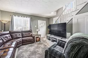 629 E 6th St, Salem, OH 44460 - Photo 7