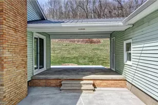 3265 York View Rd SW, New Philadelphia, OH 44663 - Photo 31