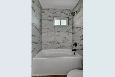 3265 Yorkview Road SW, New Philadelphia, OH 44663 - Photo 17