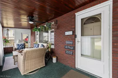 211 S Marietta Street, St Clairsville, OH 43950 - Photo 5