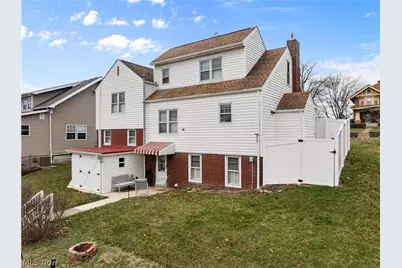 211 S Marietta Street, St Clairsville, OH 43950 - Photo 33