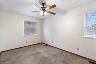 732 Vernon Odom Blvd, Akron, OH 44307 - Photo 9