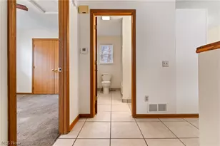 732 Vernon Odom Blvd, Akron, OH 44307 - Photo 11