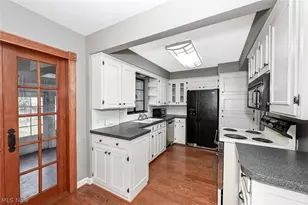 202 Westover Dr, Akron, OH 44313 - Photo 17