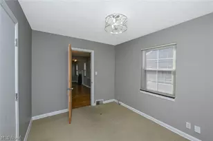 202 Westover Dr, Akron, OH 44313 - Photo 15