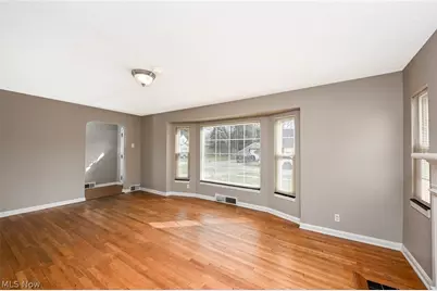 202 Westover Drive, Akron, OH 44313 - Photo 9